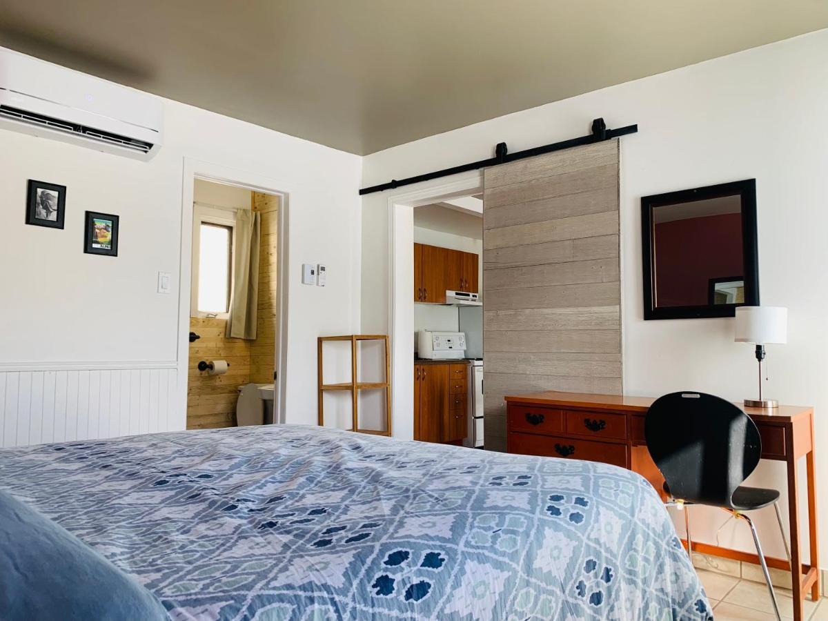 Attitude Montagne Hotel Saint Adolphe D'Howard ภายนอก รูปภาพ