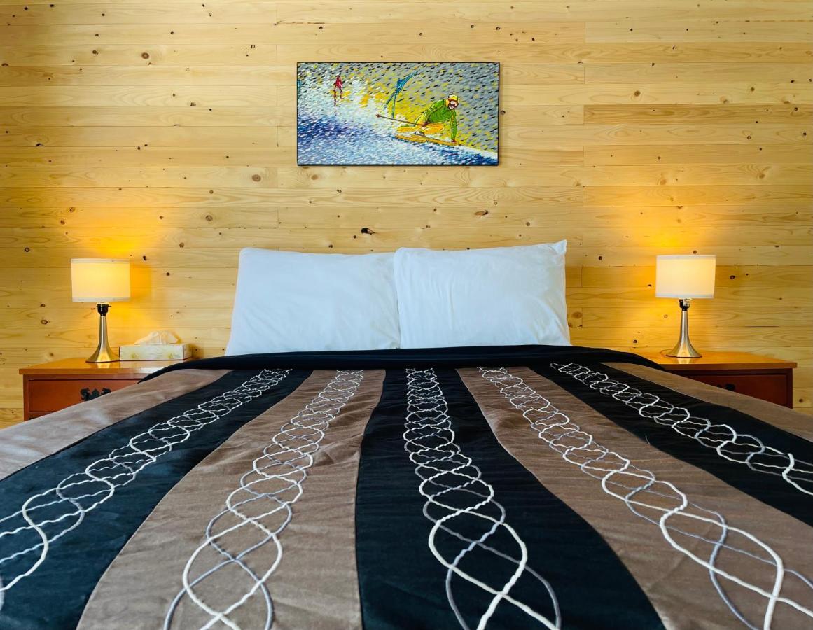 Attitude Montagne Hotel Saint Adolphe D'Howard ภายนอก รูปภาพ