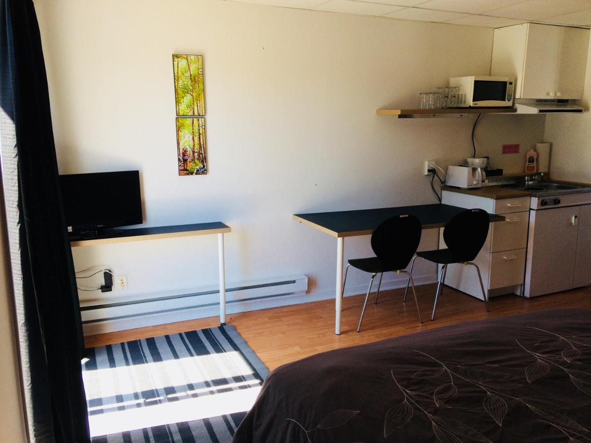 Attitude Montagne Hotel Saint Adolphe D'Howard ภายนอก รูปภาพ
