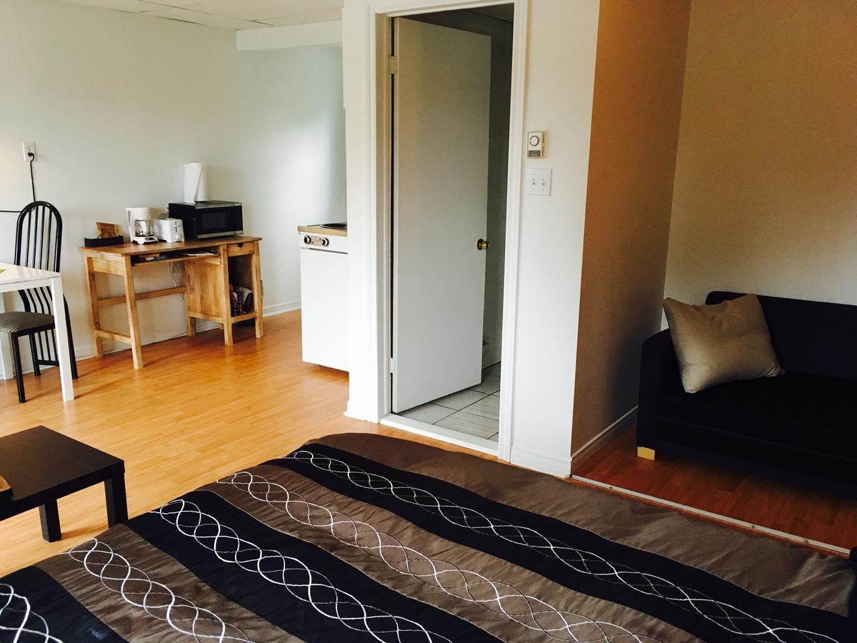 Attitude Montagne Hotel Saint Adolphe D'Howard ภายนอก รูปภาพ